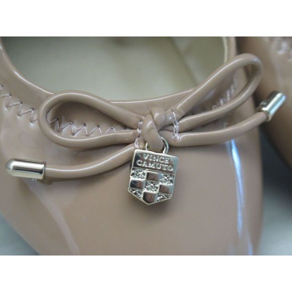 Vince Camuto VP-Eryn Women's Sz 6M Nude Patten Leather Ballet Flats w/Bows - Picture 4 of 8